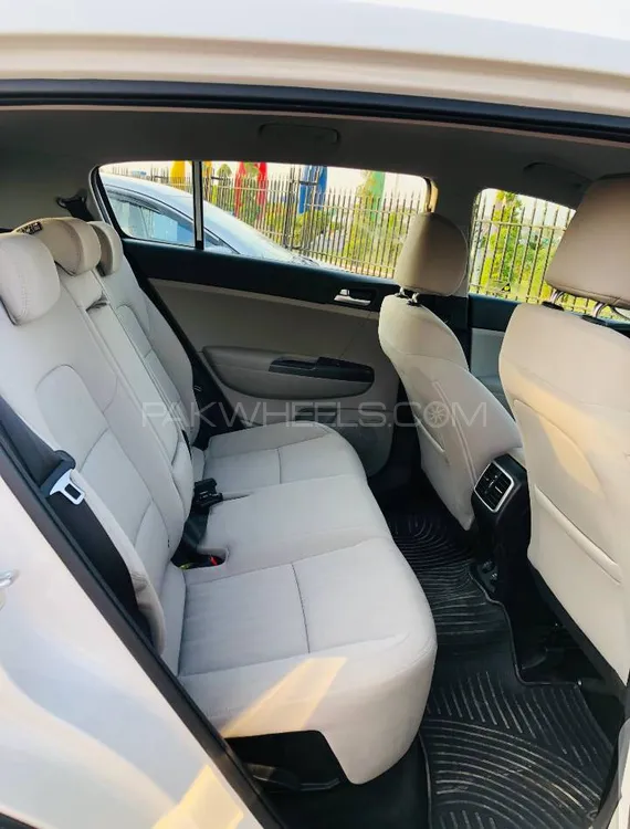 KIA Sportage 2021 for Sale in Islamabad KIA Sportage 2021 for Sale in Islamabad Image-12