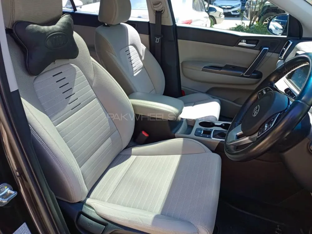 KIA Sportage 2021 for Sale in Islamabad KIA Sportage 2021 for Sale in Islamabad Image-2