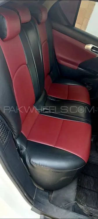 Lexus CT200h 2011 for Sale in Faisalabad Lexus CT200h 2011 for Sale in Faisalabad Image-3