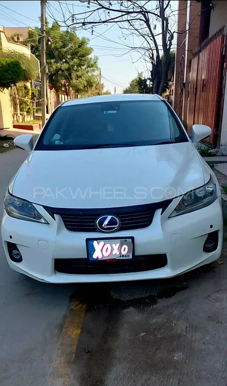 Lexus CT200h 2011 for Sale in Faisalabad Lexus CT200h 2011 for Sale in Faisalabad Image-5