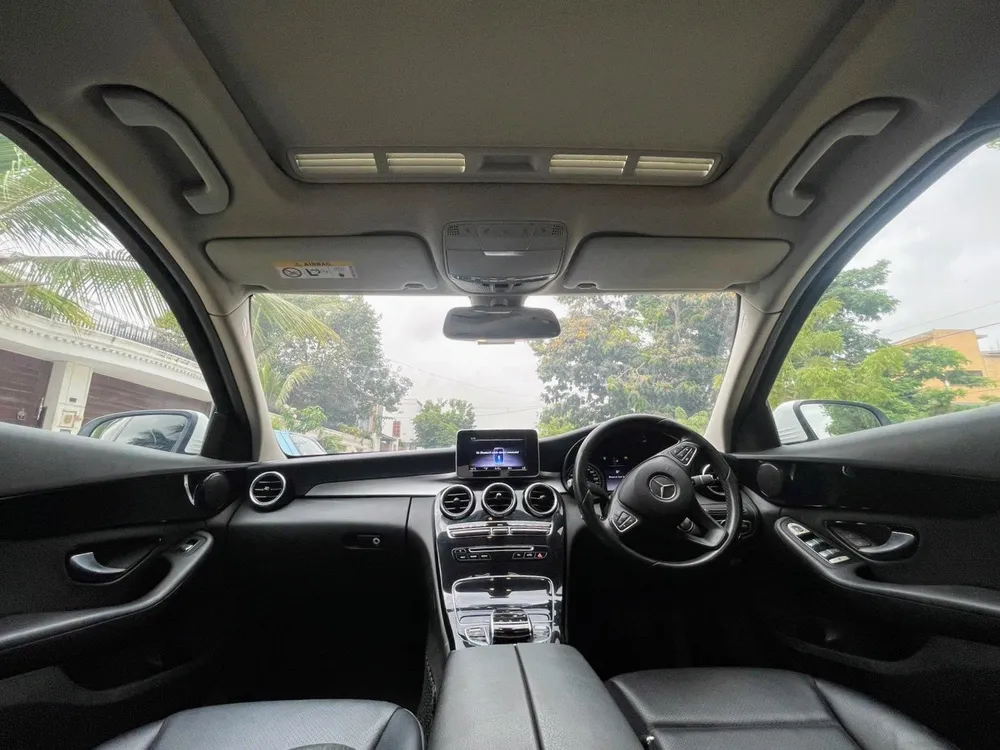 Mercedes Benz C Class 2018 for Sale in Karachi Mercedes Benz C Class 2018 for Sale in Karachi Image-7