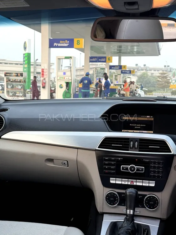 Mercedes Benz C Class 2011 for Sale in Multan Mercedes Benz C Class 2011 for Sale in Multan Image-9
