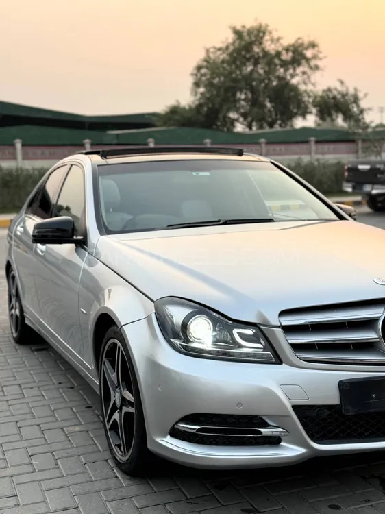 Mercedes Benz C Class 2011 for Sale in Multan Mercedes Benz C Class 2011 for Sale in Multan Image-3