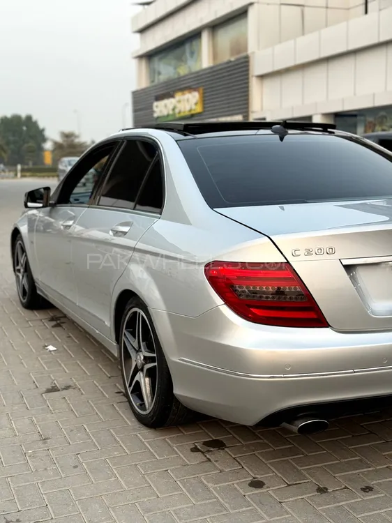 Mercedes Benz C Class 2011 for Sale in Multan Mercedes Benz C Class 2011 for Sale in Multan Image-5