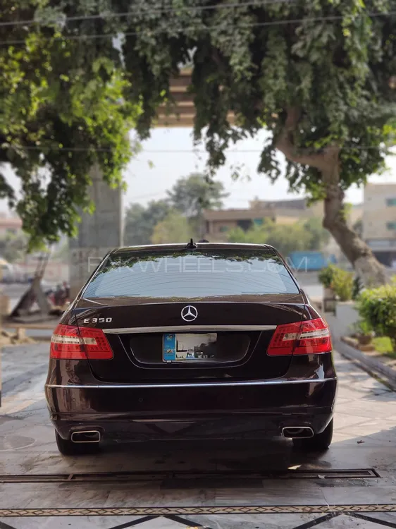 Mercedes Benz E Class 2011 for Sale in Islamabad Mercedes Benz E Class 2011 for Sale in Islamabad Image-2