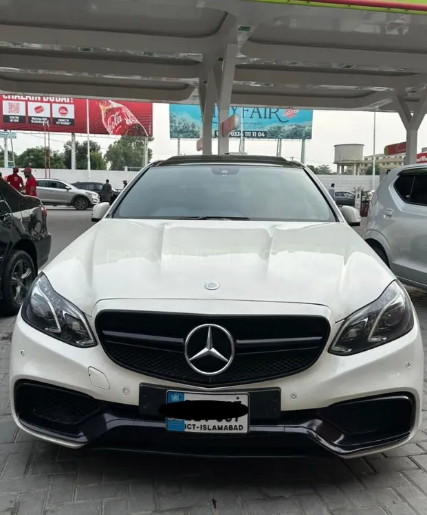 Mercedes Benz E Class 2009 for Sale in Islamabad Image-1