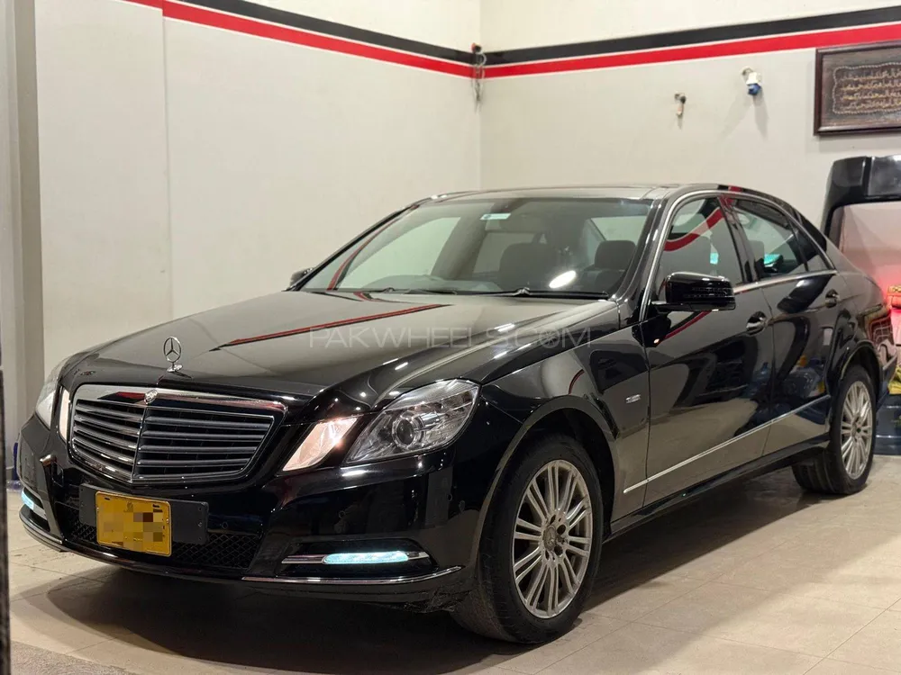 مرسڈیز بینز ای کلاس 2011 for Sale in کراچی مرسڈیز بینز ای کلاس 2011 for Sale in کراچی Image-2