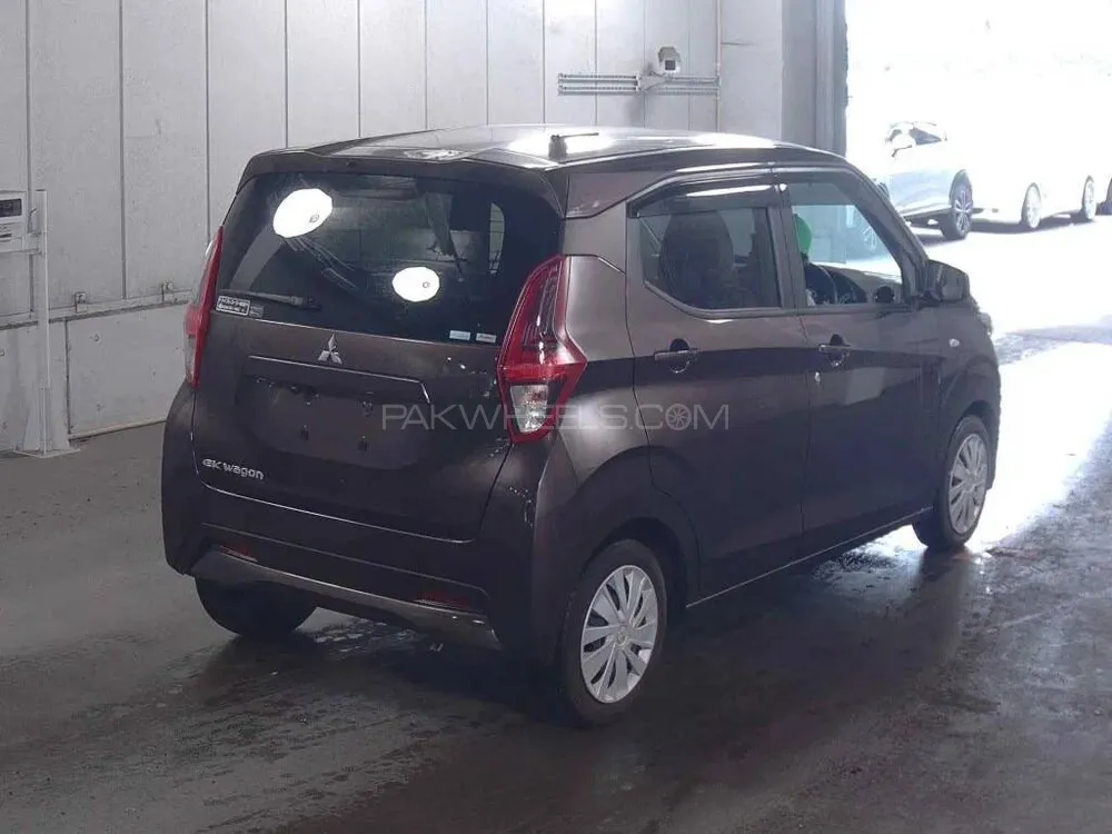 Nissan Dayz 2022 for Sale in Lahore Nissan Dayz 2022 for Sale in Lahore Image-4