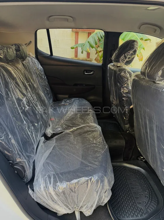 Nissan Leaf 2021 for Sale in Karachi Nissan Leaf 2021 for Sale in Karachi Image-10