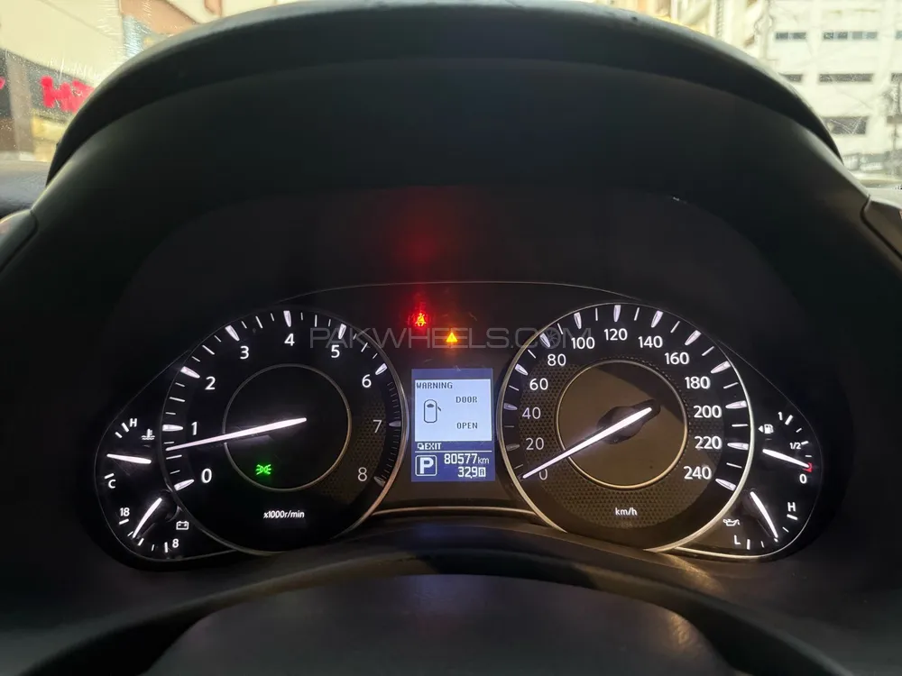 Nissan Patrol 2013 for Sale in Karachi Nissan Patrol 2013 for Sale in Karachi Image-19
