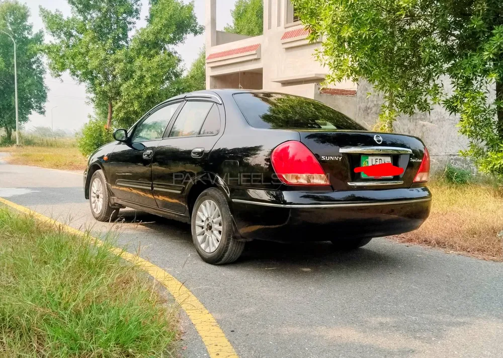 Nissan Sunny 2009 for Sale in Lahore Nissan Sunny 2009 for Sale in Lahore Image-10