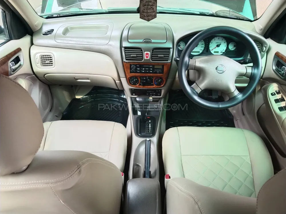 Nissan Sunny 2009 for Sale in Lahore Nissan Sunny 2009 for Sale in Lahore Image-9