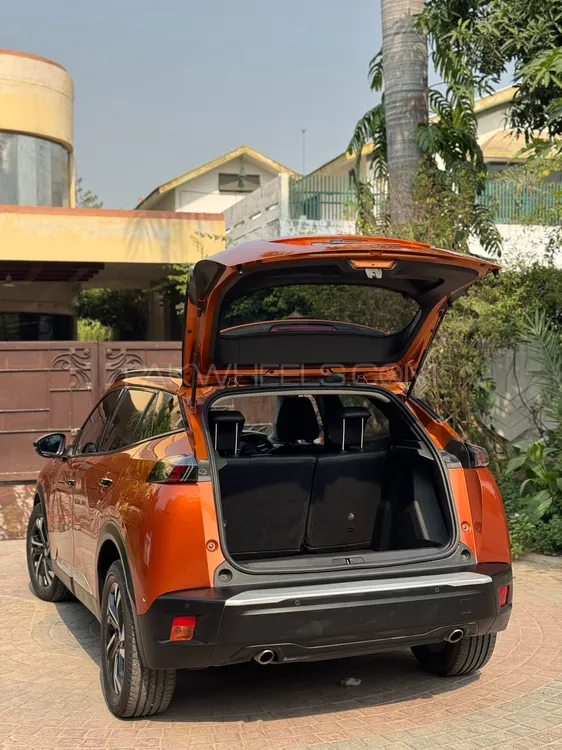 Peugeot 2008 2023 for Sale in Lahore Peugeot 2008 2023 for Sale in Lahore Image-6