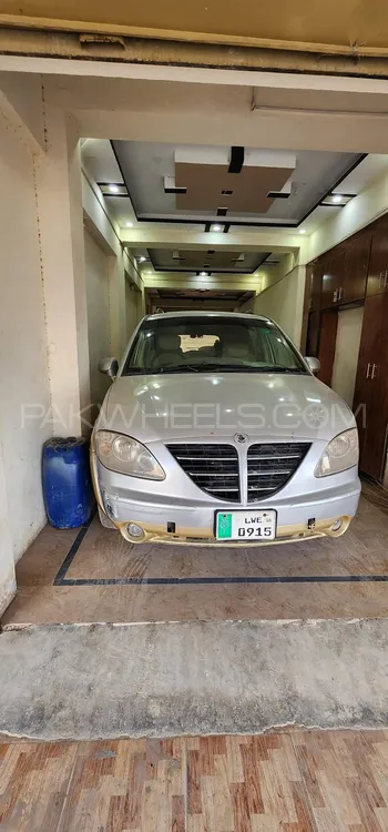 SsangYong Stavic 2006 for Sale in Karachi SsangYong Stavic 2006 for Sale in Karachi Image-8