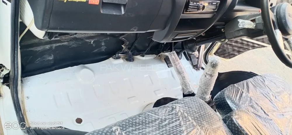 Suzuki Bolan 2016 for Sale in Peshawar Suzuki Bolan 2016 for Sale in Peshawar Image-7