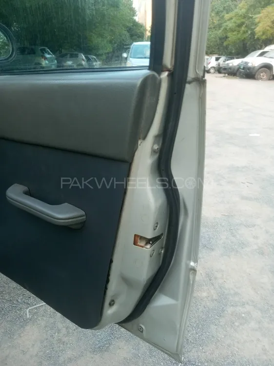 Suzuki Cultus 2004 for Sale in Rawalpindi Suzuki Cultus 2004 for Sale in Rawalpindi Image-8