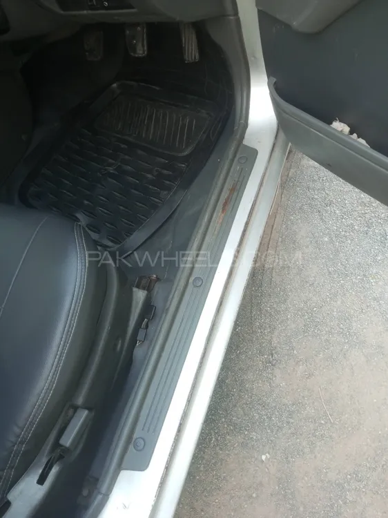 Suzuki Cultus 2004 for Sale in Rawalpindi Suzuki Cultus 2004 for Sale in Rawalpindi Image-11