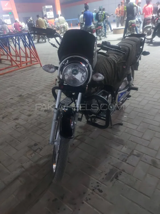 Suzuki GS 150 2015 for Sale Suzuki GS 150 2015 for Sale Image-4