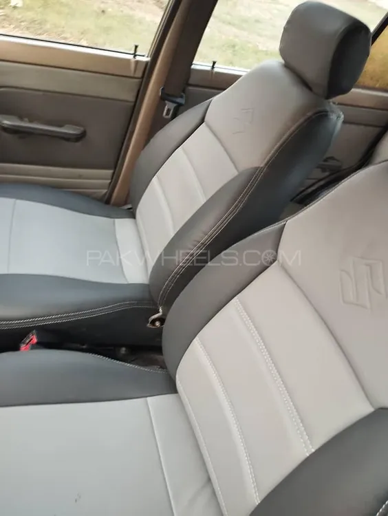 Suzuki Mehran 2017 for Sale in Lahore Suzuki Mehran 2017 for Sale in Lahore Image-3