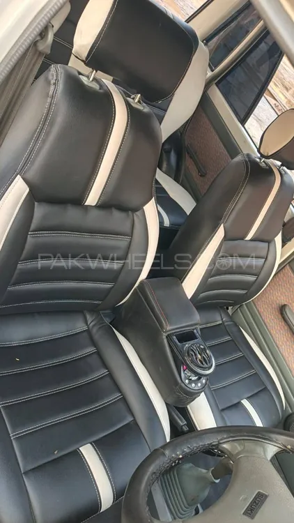 Suzuki Mehran 2017 for Sale in Hafizabad Suzuki Mehran 2017 for Sale in Hafizabad Image-6