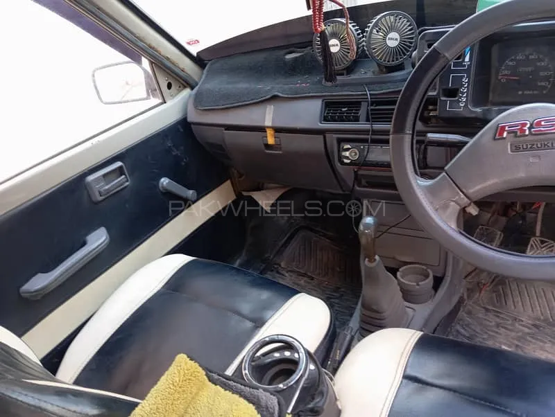 Suzuki Mehran 2000 for Sale in Karachi Suzuki Mehran 2000 for Sale in Karachi Image-3