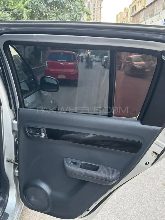 Suzuki Swift 2011 for Sale in Karachi Suzuki Swift 2011 for Sale in Karachi Image-9