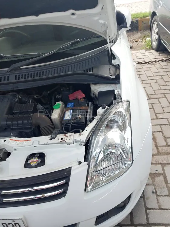 Suzuki Swift 2017 for Sale in Rawalpindi Suzuki Swift 2017 for Sale in Rawalpindi Image-4