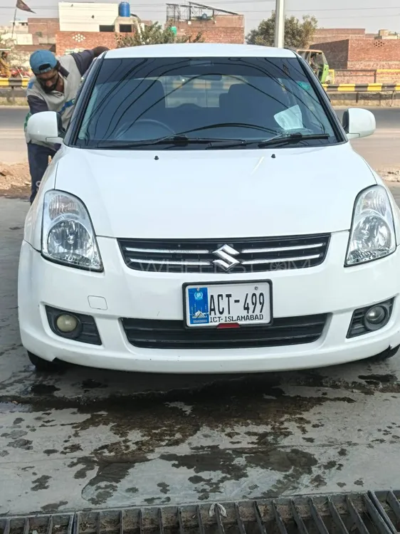 Suzuki Swift 2017 for Sale in Lahore Suzuki Swift 2017 for Sale in Lahore Image-1