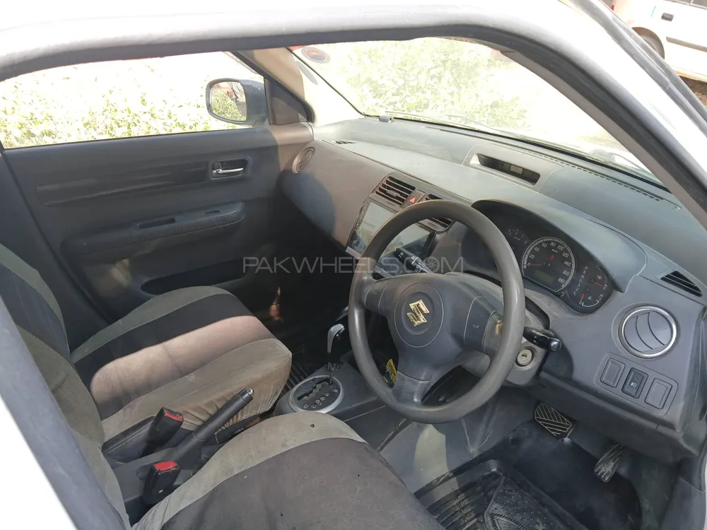 Suzuki Swift 2017 for Sale in Karachi Suzuki Swift 2017 for Sale in Karachi Image-2