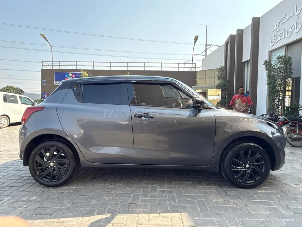 Suzuki Swift 2022 for Sale in Lahore Suzuki Swift 2022 for Sale in Lahore Image-4