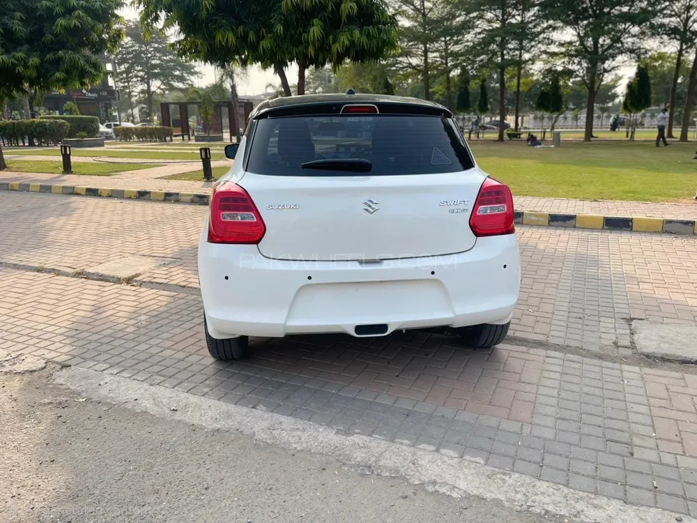 Suzuki Swift 2022 for Sale in Lahore Suzuki Swift 2022 for Sale in Lahore Image-3