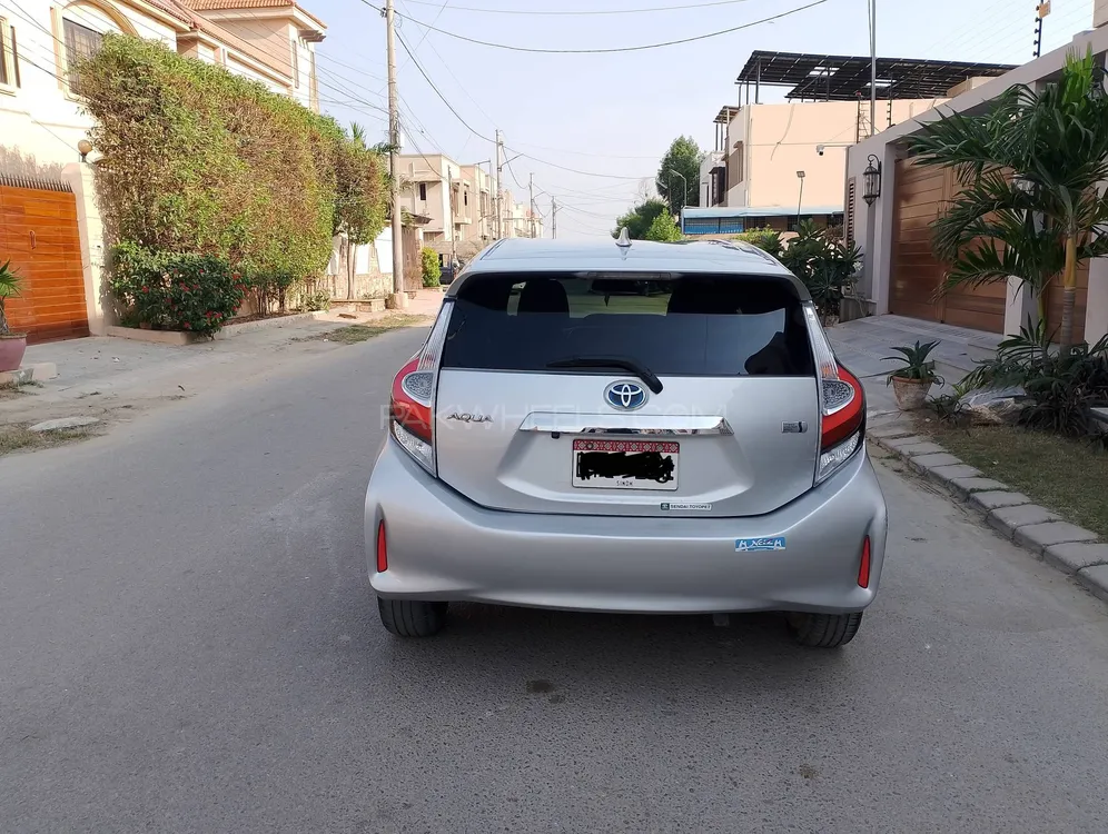 Toyota Aqua 2017 for Sale in Karachi Toyota Aqua 2017 for Sale in Karachi Image-6