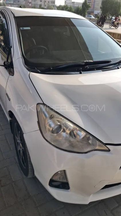 Toyota Aqua 2012 for Sale in Karachi Toyota Aqua 2012 for Sale in Karachi Image-3