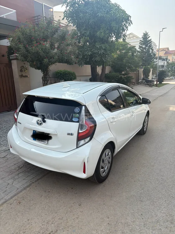 Toyota Aqua 2018 for Sale in Islamabad Toyota Aqua 2018 for Sale in Islamabad Image-2