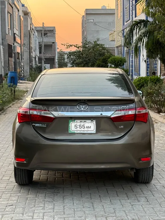 Toyota Corolla 2015 for Sale in Sialkot Toyota Corolla 2015 for Sale in Sialkot Image-5