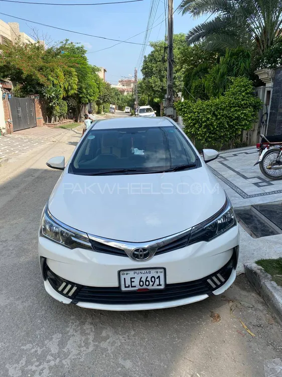 Toyota Corolla 2017 for Sale in Lahore Toyota Corolla 2017 for Sale in Lahore Image-1
