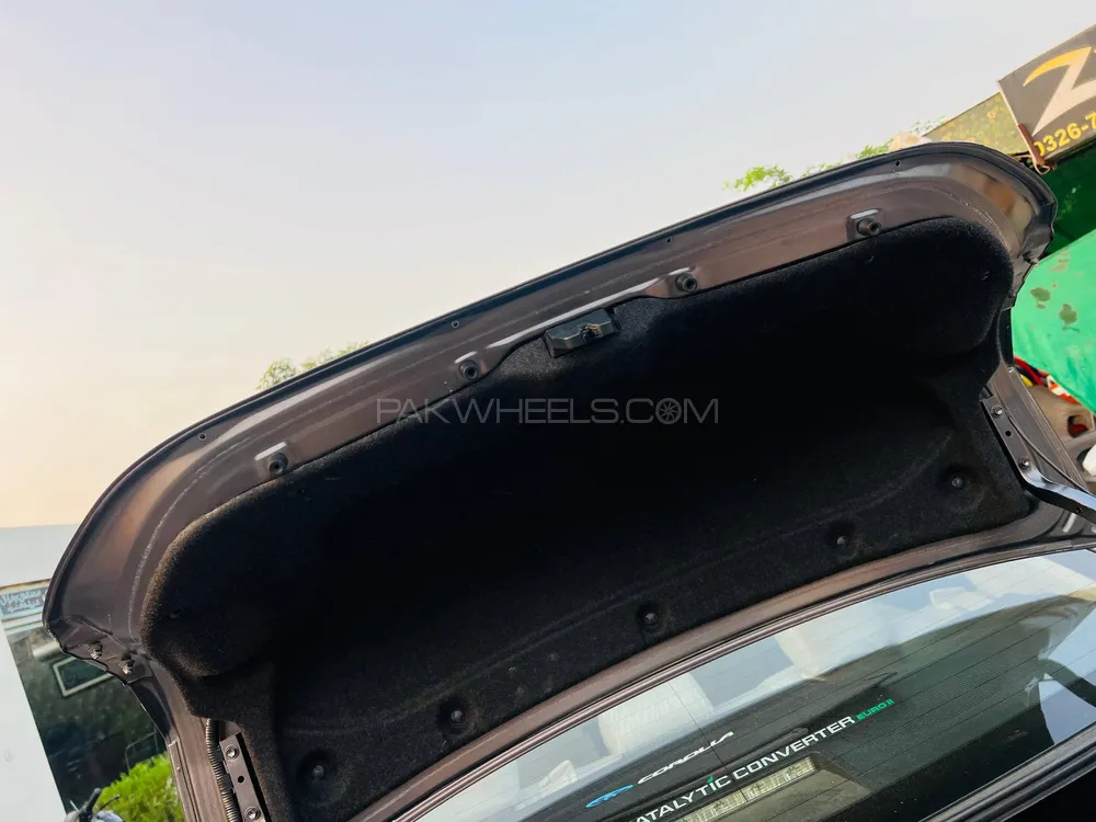 Toyota Corolla 2018 for Sale in Lahore Toyota Corolla 2018 for Sale in Lahore Image-8