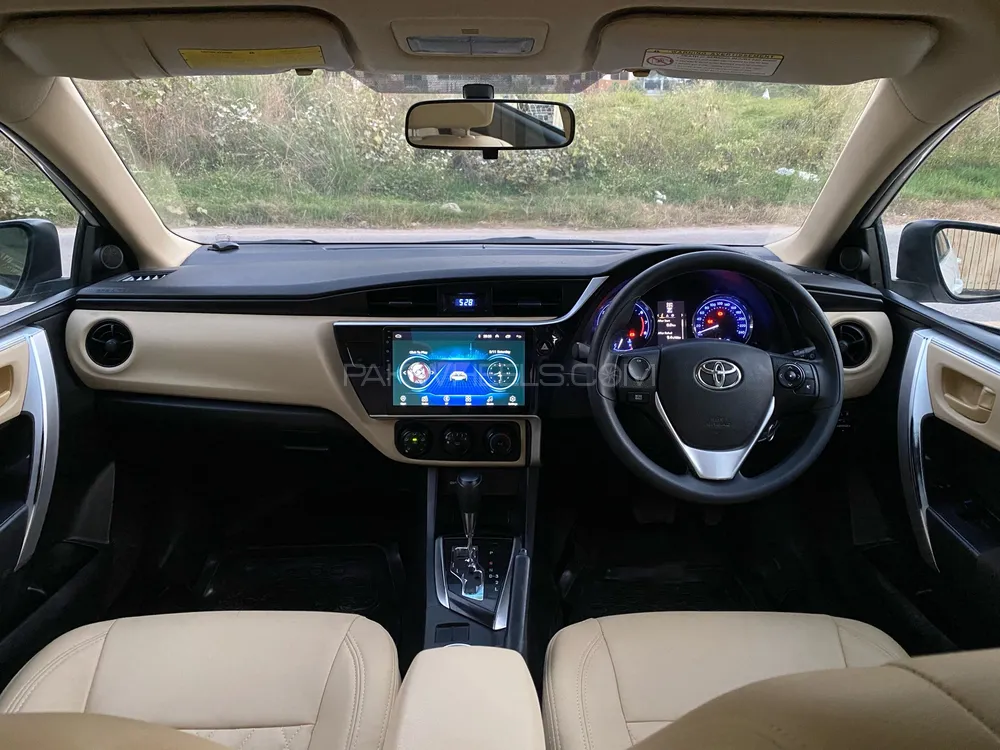 Toyota Corolla 2018 for Sale in Islamabad Toyota Corolla 2018 for Sale in Islamabad Image-10