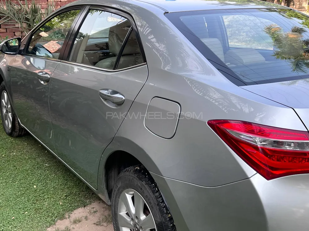 Toyota Corolla 2014 for Sale in Lahore Toyota Corolla 2014 for Sale in Lahore Image-17