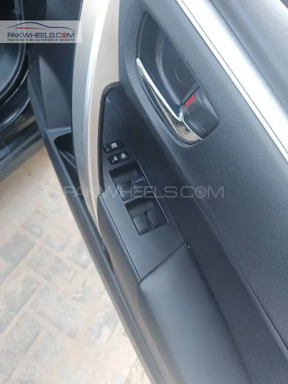Toyota Corolla 2022 for Sale in Karachi Toyota Corolla 2022 for Sale in Karachi Image-12