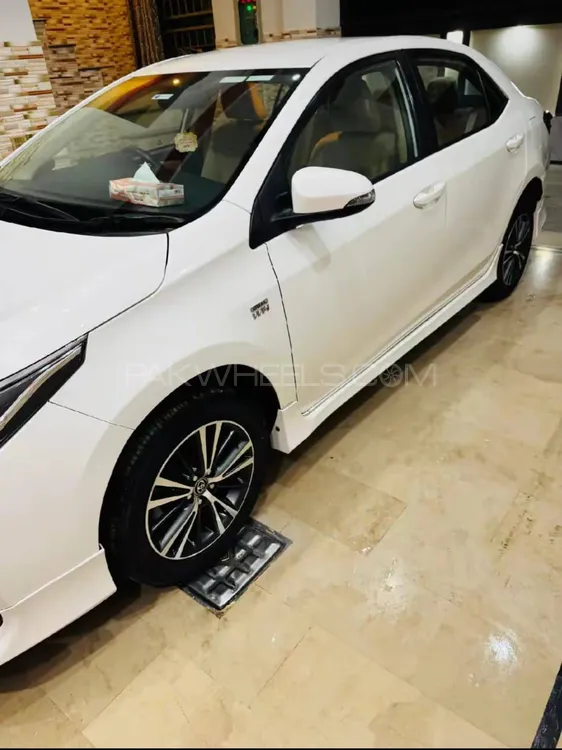 Toyota Corolla 2022 for Sale in Lahore Toyota Corolla 2022 for Sale in Lahore Image-5