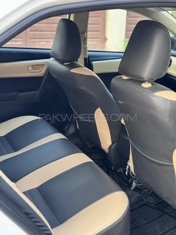 Toyota Corolla 2022 for Sale in Sialkot Toyota Corolla 2022 for Sale in Sialkot Image-10