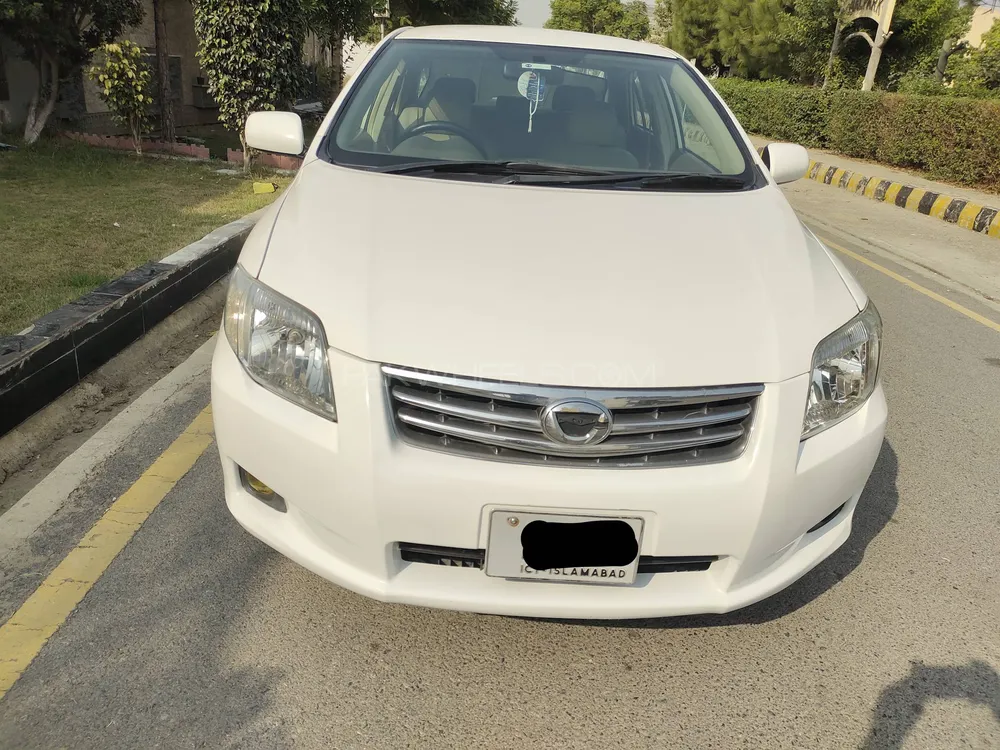 Toyota Corolla Axio 2007 for Sale in Mardan Image-1