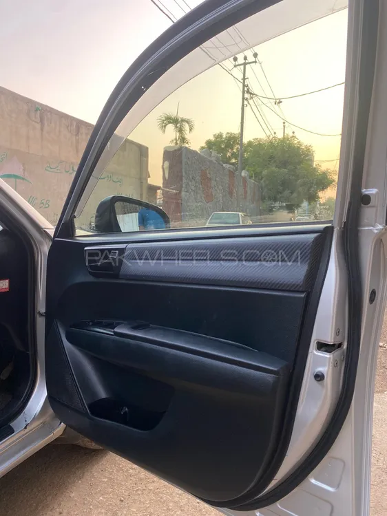 Toyota Corolla Fielder 2014 for Sale in Karachi Toyota Corolla Fielder 2014 for Sale in Karachi Image-9