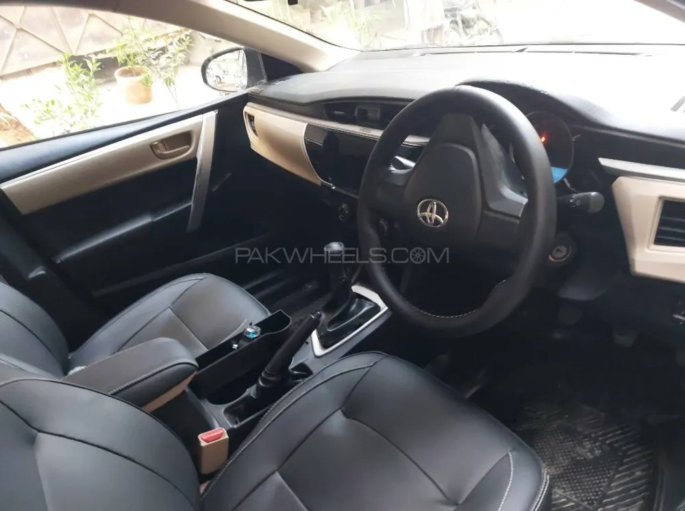 Toyota Corolla 2014 for Sale in Karachi Toyota Corolla 2014 for Sale in Karachi Image-11