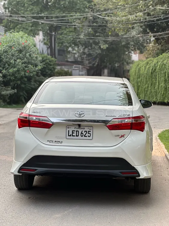 Toyota Corolla 2017 for Sale in Lahore Toyota Corolla 2017 for Sale in Lahore Image-4