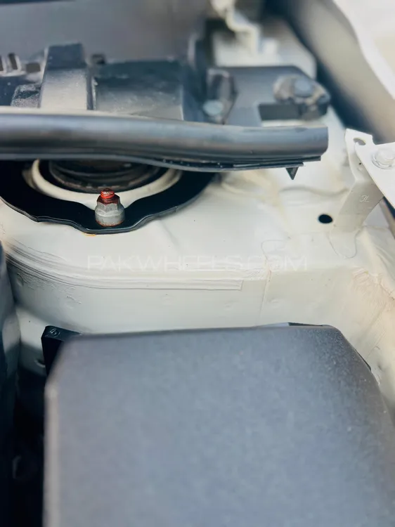 Toyota Corolla 2017 for Sale in Bhalwal Toyota Corolla 2017 for Sale in Bhalwal Image-9