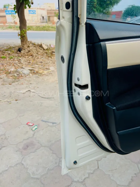 Toyota Corolla 2017 for Sale in Bhalwal Toyota Corolla 2017 for Sale in Bhalwal Image-16