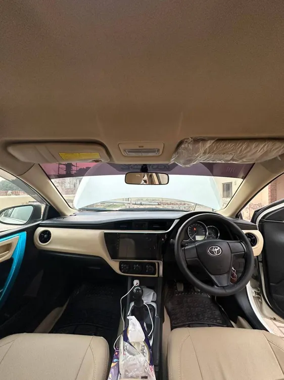 Toyota Corolla 2019 for Sale in Multan Toyota Corolla 2019 for Sale in Multan Image-7