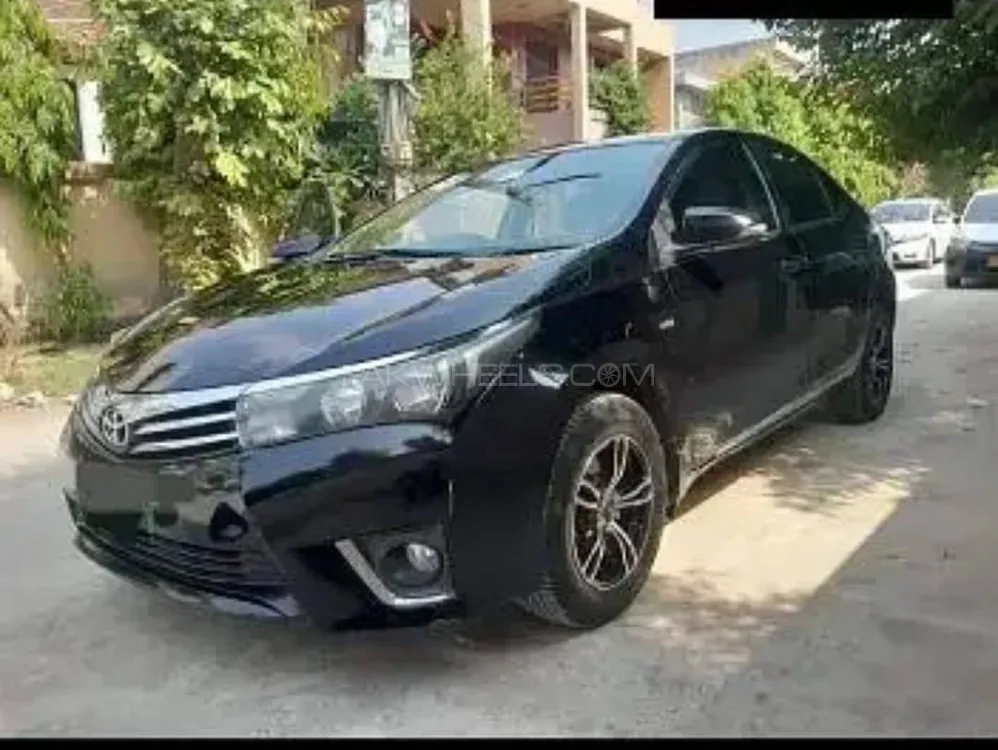Toyota Corolla 2014 for Sale in Lahore Toyota Corolla 2014 for Sale in Lahore Image-2